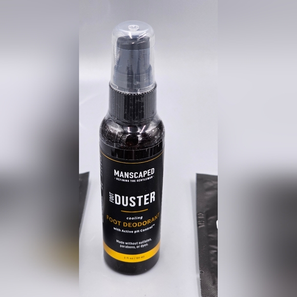 Manscaped Footduster Spray + 11 Crop Mop Ball Wipes - Picture 4 of 4